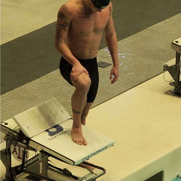 Meet your Posher, Holly - Picture 14 of 16